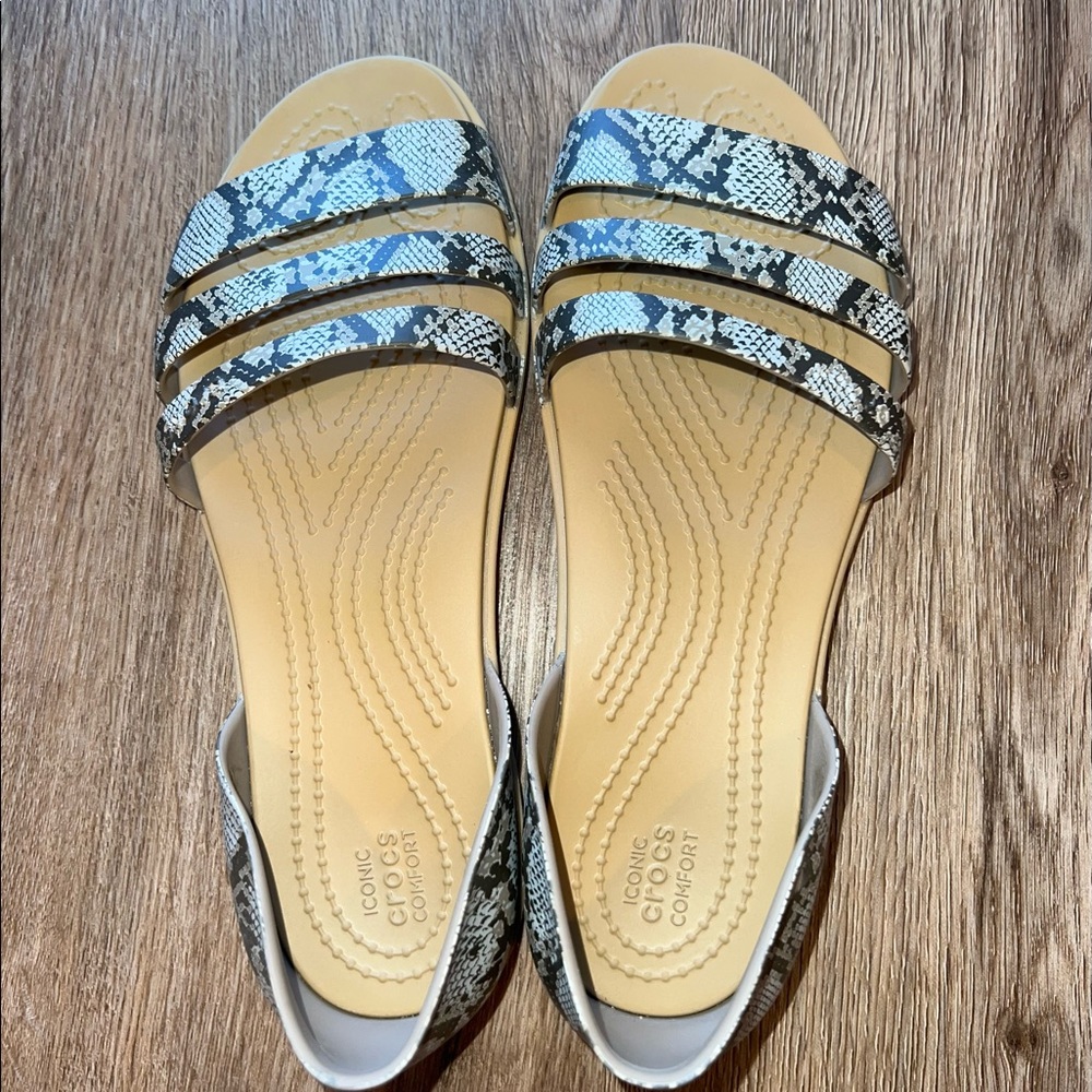 CROCS snake skin slides Sz 8